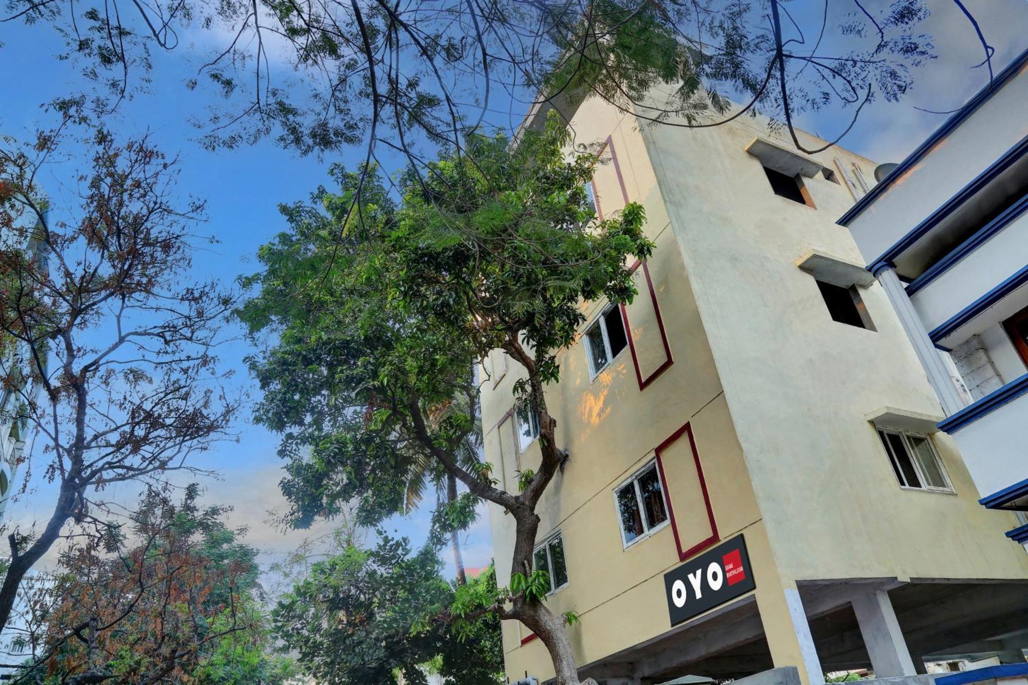 Hotel Spot On Grand Mantralayam Visakhapatnam Exterior foto