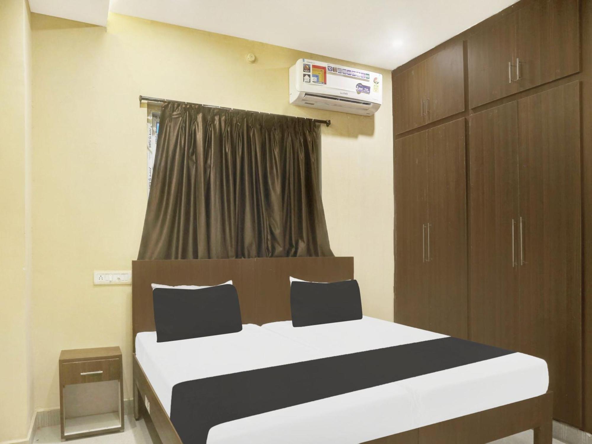 Hotel Spot On Grand Mantralayam Visakhapatnam Exterior foto