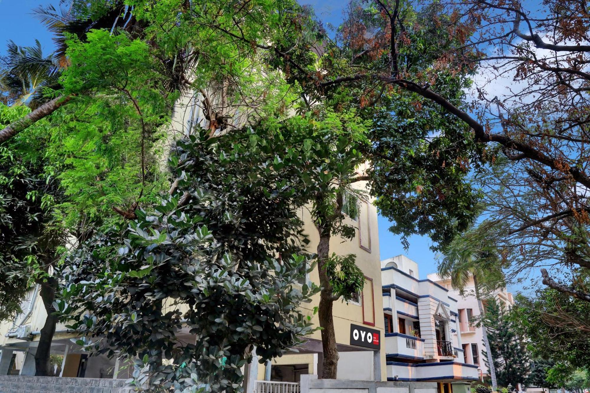 Hotel Spot On Grand Mantralayam Visakhapatnam Exterior foto